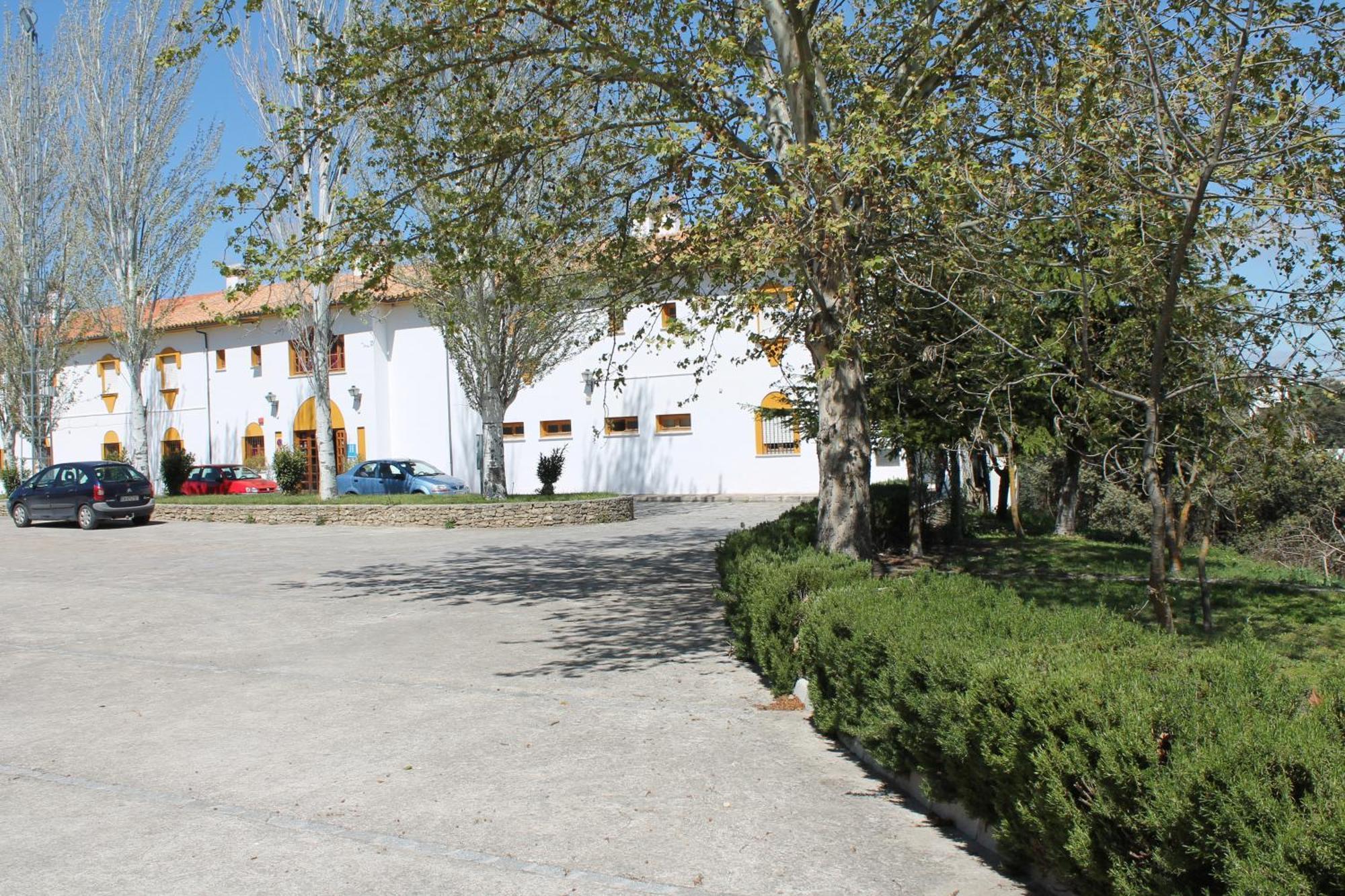 Hotel Tugasa El Almendral Setenil De Las Bodegas Bagian luar foto